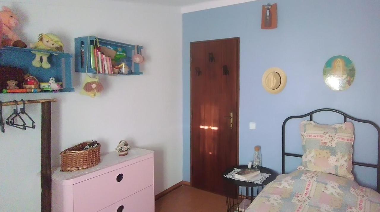 Casal Dos Carpinteiros - Carpenters Couple Villa Silveira  Luaran gambar