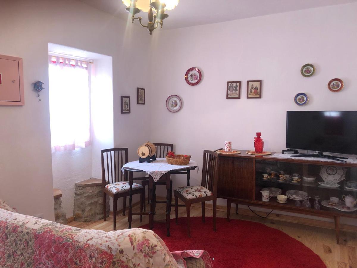 Casal Dos Carpinteiros - Carpenters Couple Villa Silveira  Luaran gambar